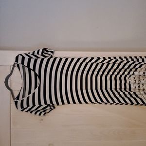 Mat. Fashion High Low striped dress